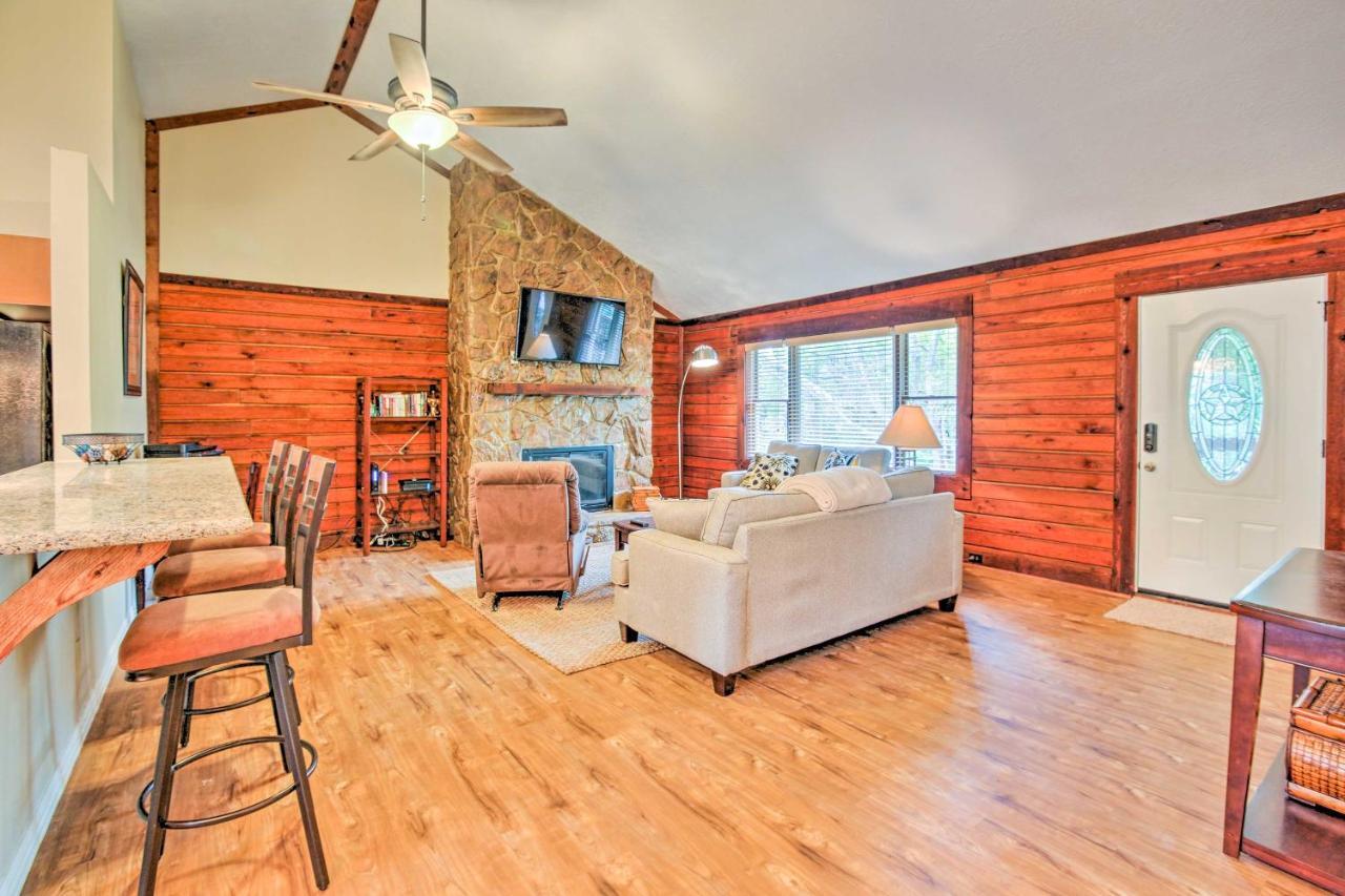 Spacious Kemah Clear Lake Home With Porch And Fire Pit Экстерьер фото